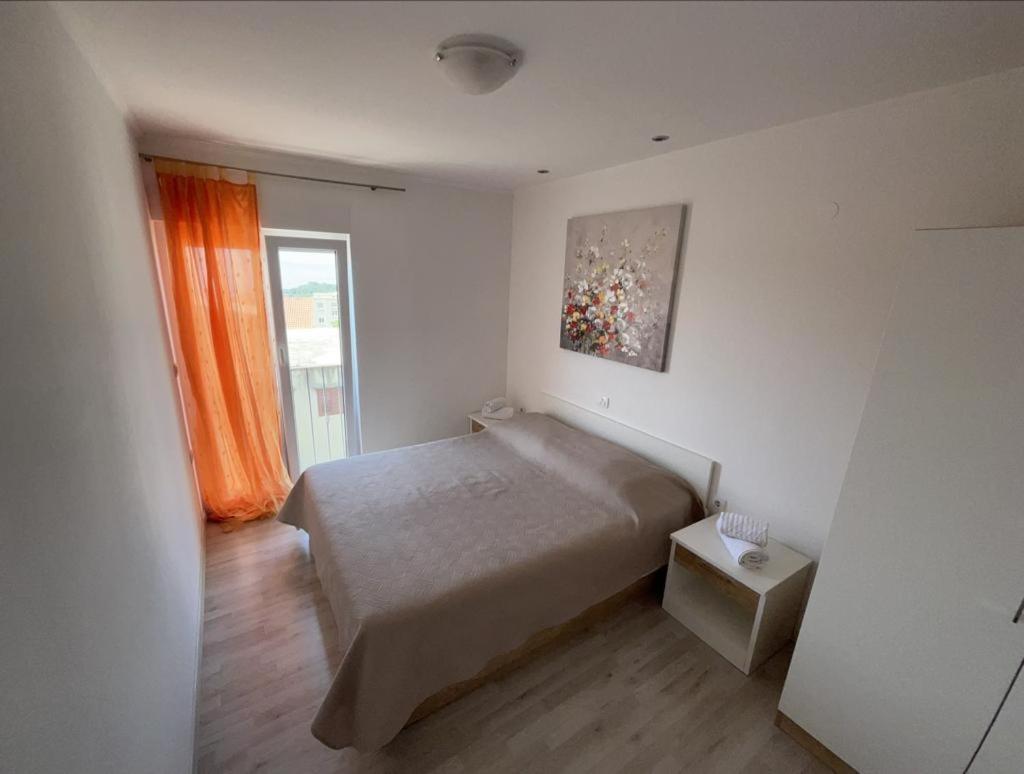 Apartments Pivac Makarska Room photo